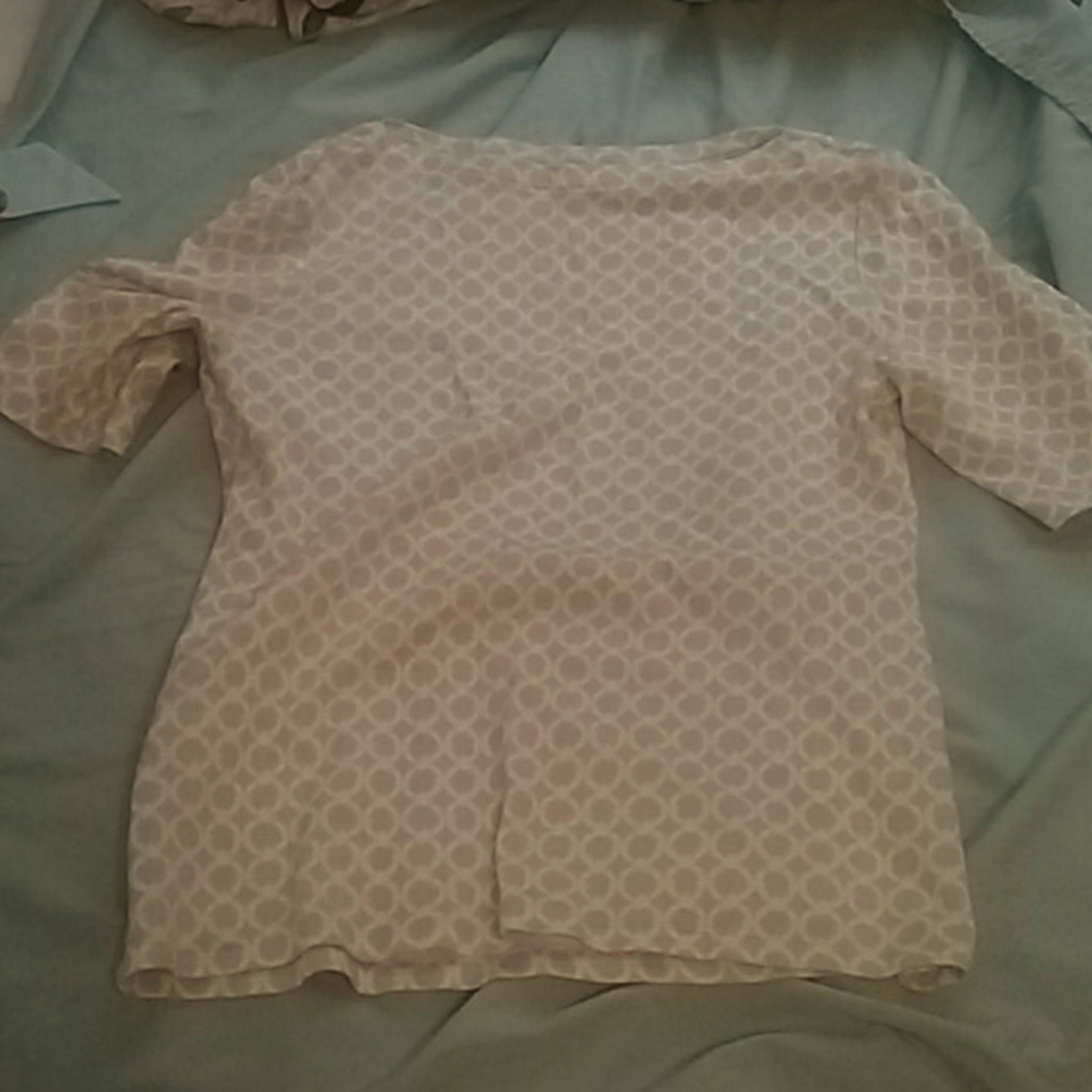 Tan t-shirt